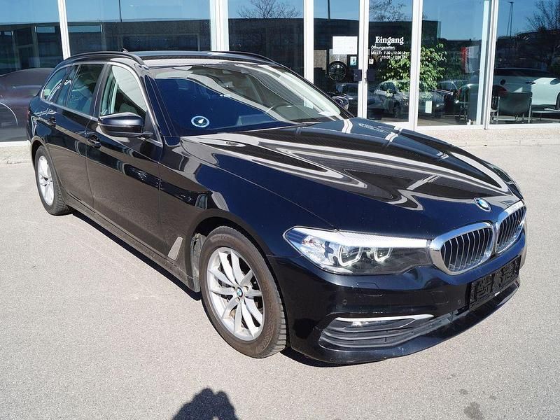Saphirschwarz Gebraucht 2018 BMW 530 Kombi | 23.900 € (Etwas zu teuer) - Bild 1/4