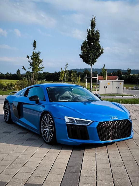 Blau Gebraucht 2018 Audi R8 Coupé Ambiente Coupé | 149.999 € (Etwas zu teuer) - Bild 1/4