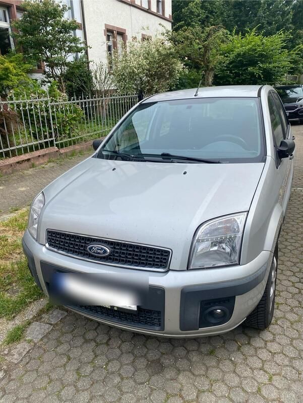 Silber Gebraucht 2005 Ford Fusion Kleinwagen | 800 € (Guter Preis) - Bild 1/4