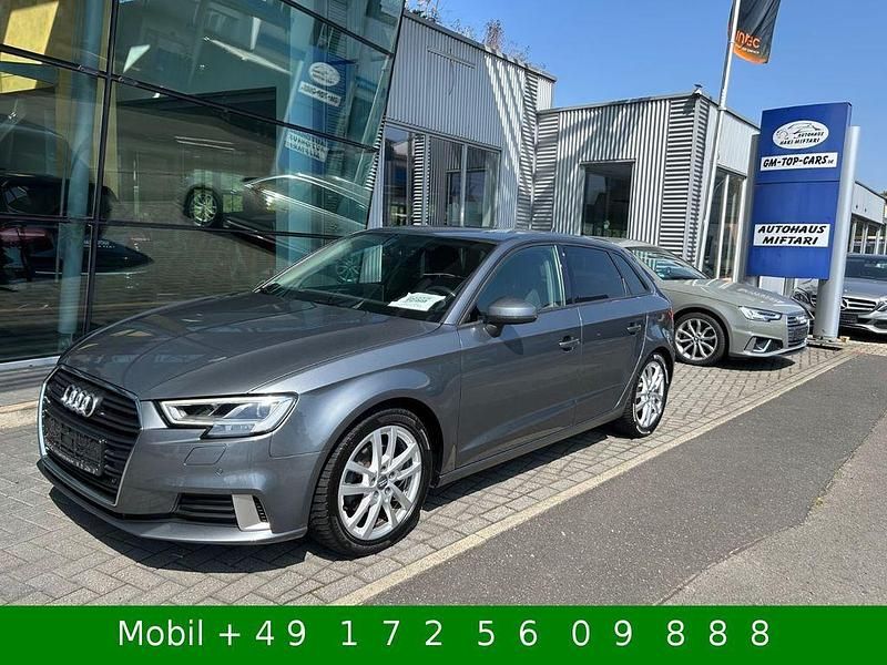 Grau Gebraucht 2017 Audi A3 Sport Limousine | 14.499 € (Fairer Preis) - Bild 1/4