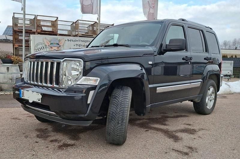 Schwarz Gebraucht 2008 Jeep Cherokee Limited SUV | 6.900 € (Teuer) - Bild 1/4