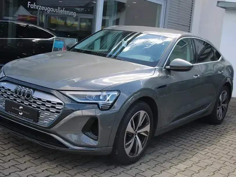 Gebraucht Audi Q8 e-tron Advanced 250 kW (340 PS) 2023 Grau SUV