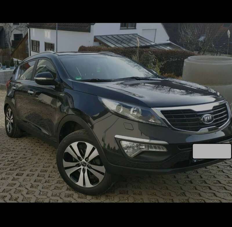 Schwarz Gebraucht 2012 Kia Sportage Spirit SUV | 10.000 € (Guter Preis) - Bild 1/4