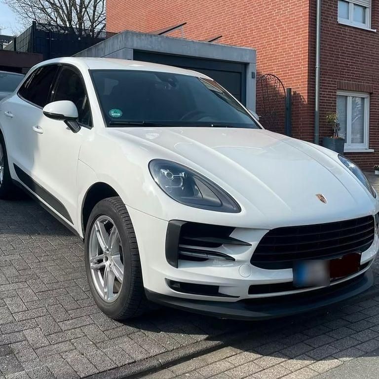 Gebraucht Porsche Macan 245 PS (180 kW) 2021 Weiß SUV