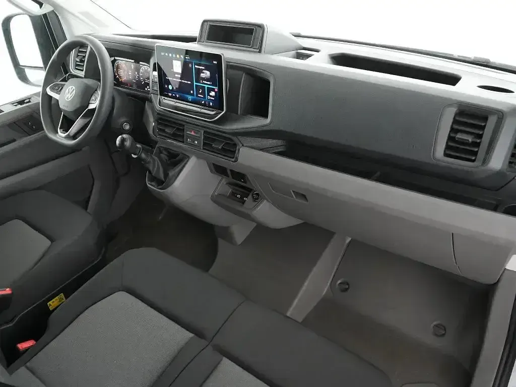 Gebraucht VW Crafter 103 PS (75 kW) 2025 Silber Van