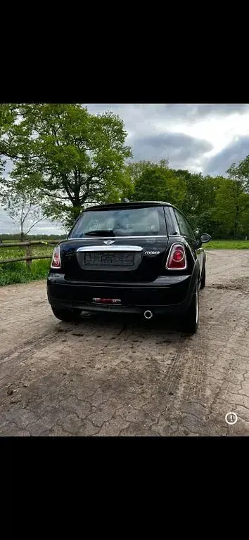 Gebraucht Mini Cooper D 148 PS (108 kW) 2010 Schwarz Kleinwagen