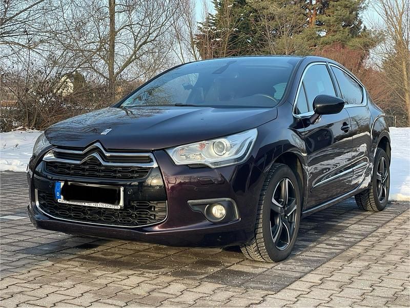 Gebraucht Citroën DS4 163 PS (119 kW) 2014 Violet Kleinwagen