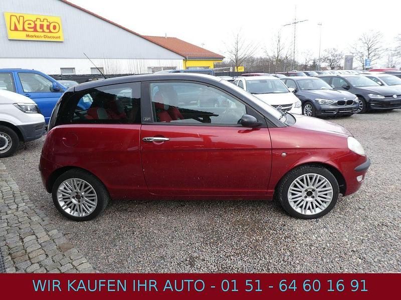 Gebraucht Lancia Ypsilon 80 PS (58 kW) 2006 Rot Kleinwagen