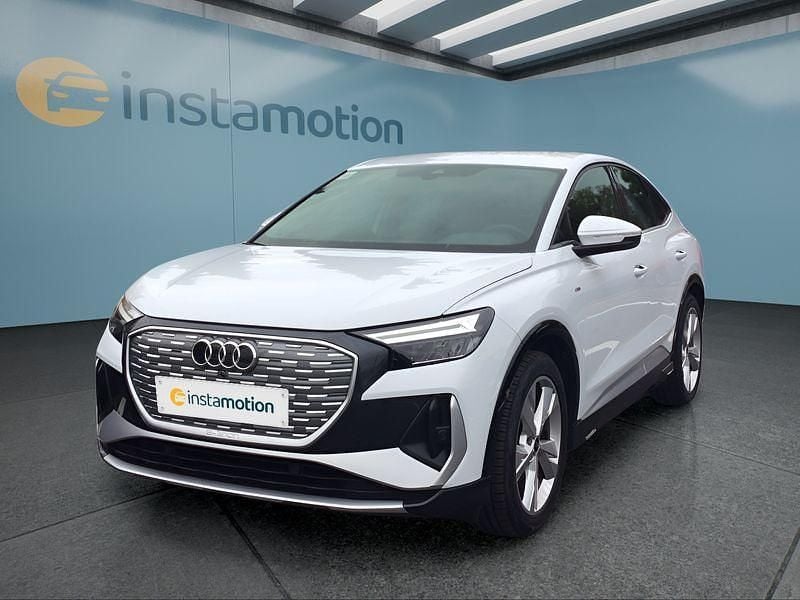 Weiß Gebraucht 2022 Audi Q4 e-tron S-Line SUV | 25.599 € (Guter Preis) - Bild 1/4