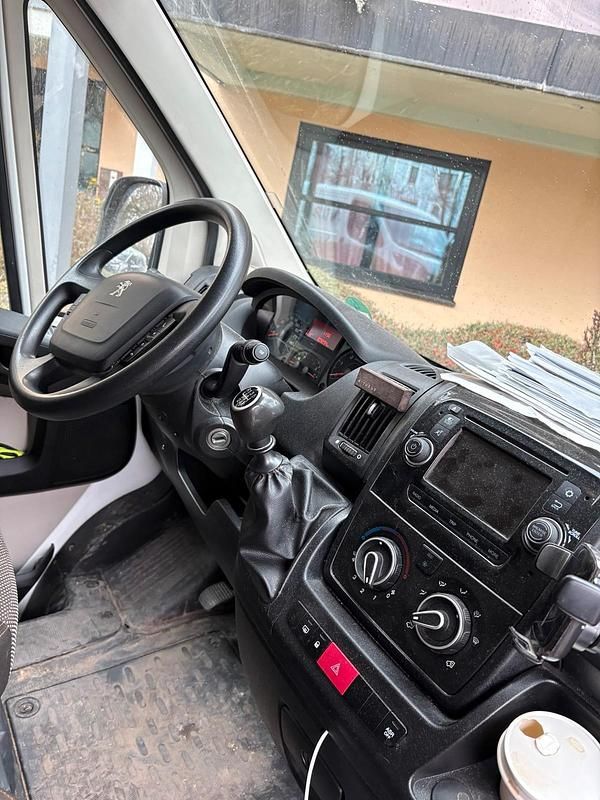Gebraucht Peugeot Boxer 101 PS (74 kW) 2018 Van
