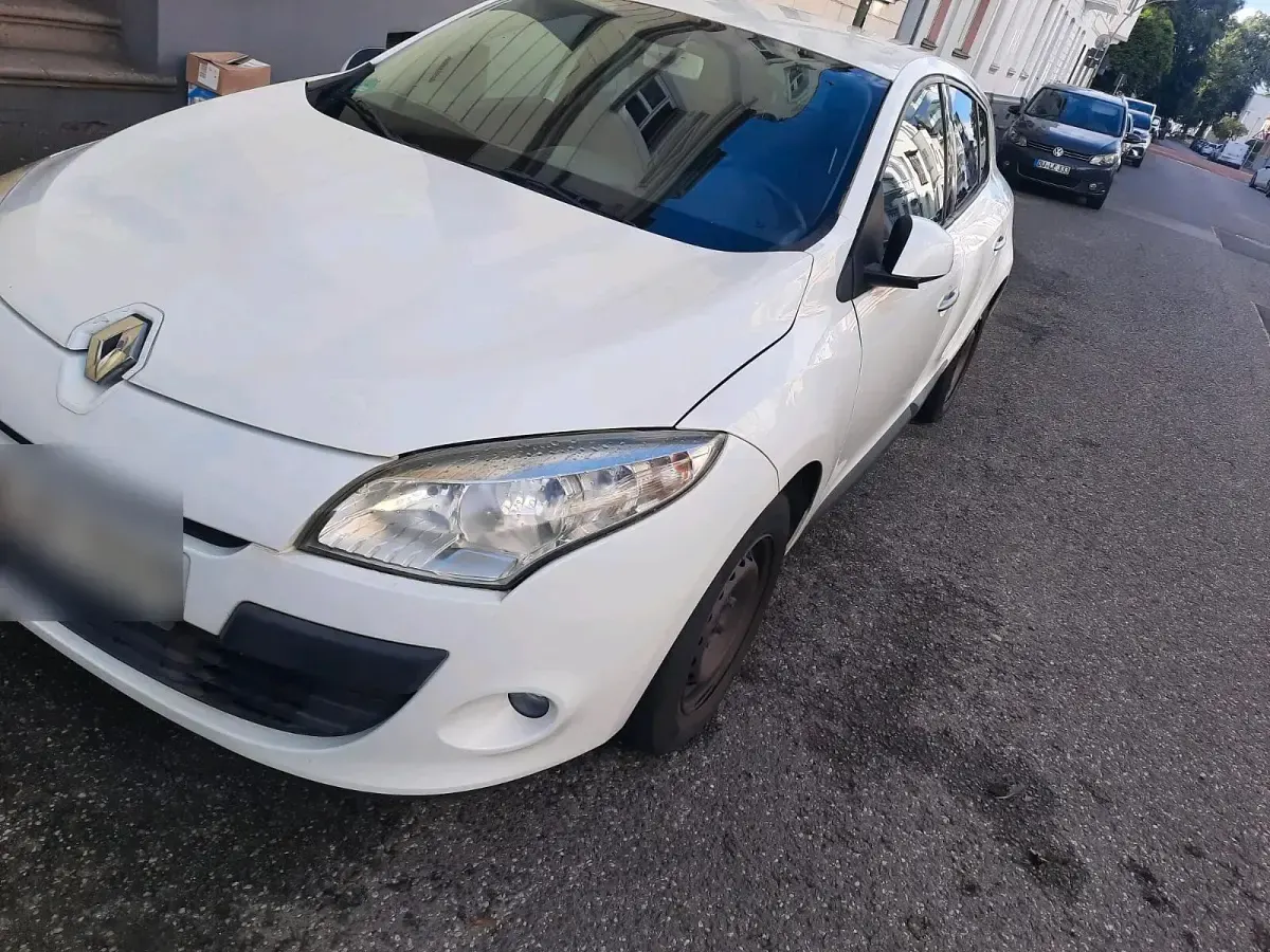Gebraucht Renault Mégane Coupé 110 PS (80 kW) 2009 Weiß Coupé