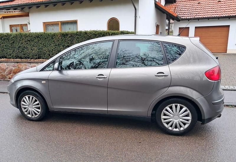 Gebraucht Seat Altea 102 PS (75 kW) 2005 Grau Van / Kleinbus