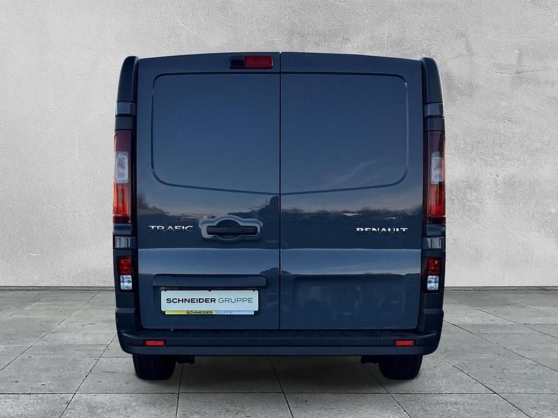 Neu Renault Trafic Komfort 149 PS (109 kW) 2025 Grau Van / Kleinbus
