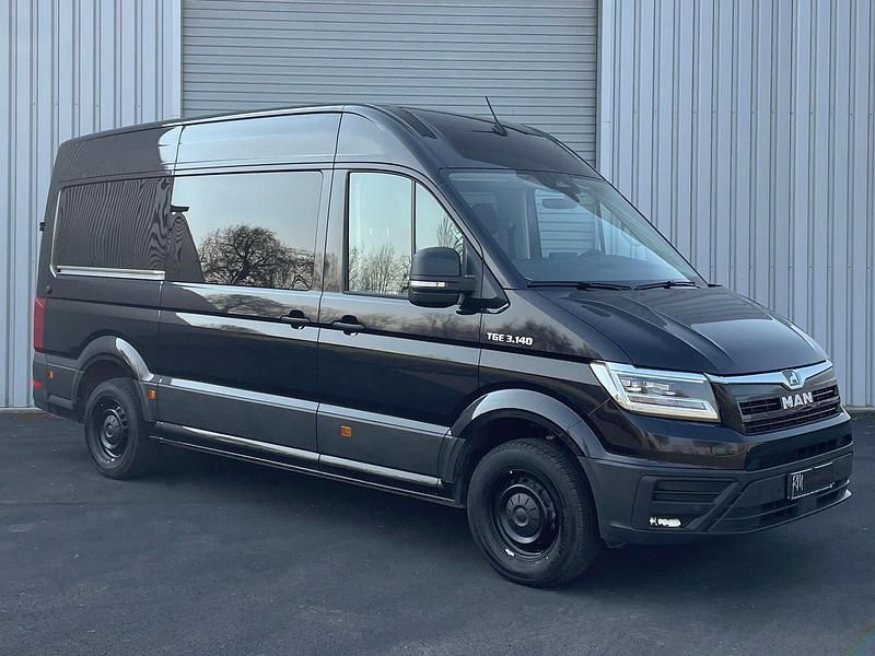 Gebraucht MAN TGE 140 PS (102 kW) 2025 Schwarz Van