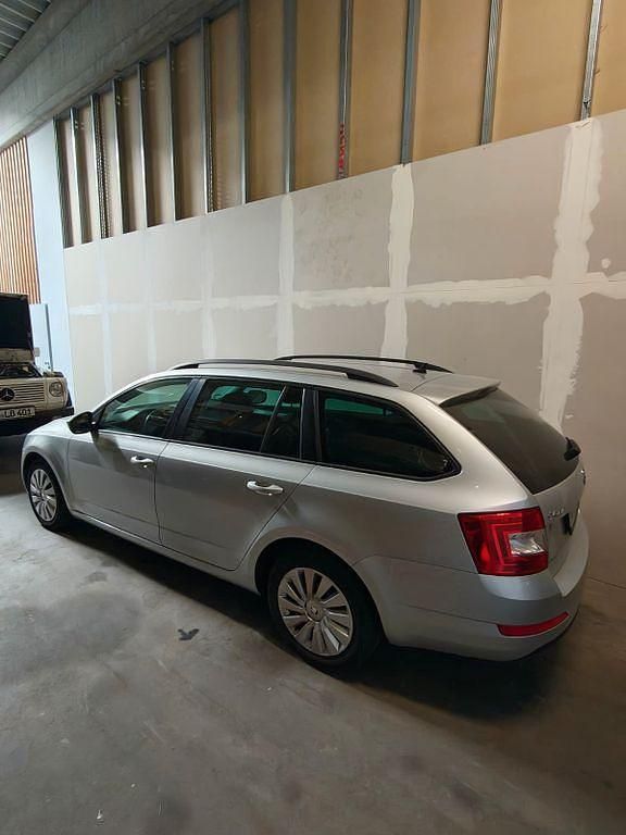 Gebraucht Skoda Octavia 110 PS (80 kW) 2016 Silber Kleinwagen