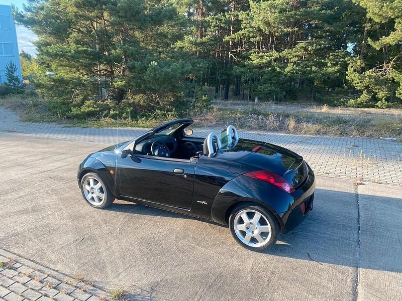 Gebraucht Ford StreetKa 95 PS (69 kW) 2004 Schwarz Cabrio