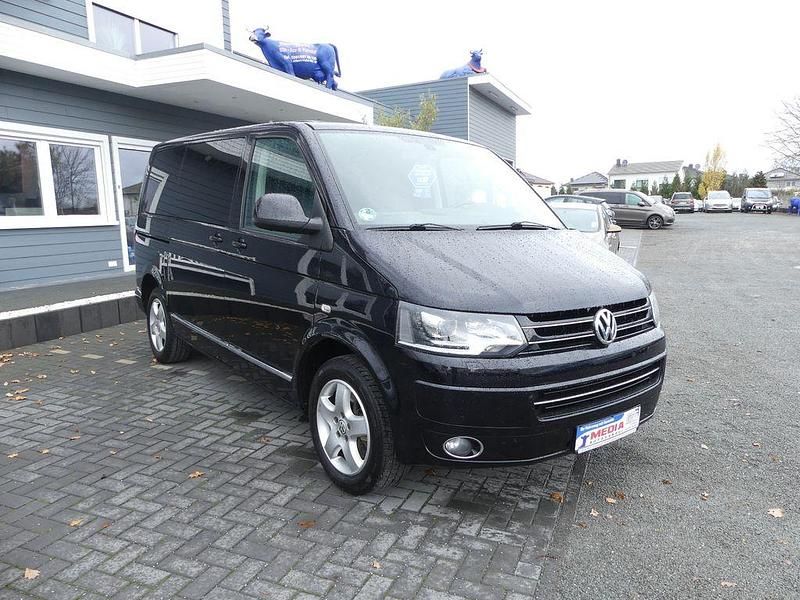 Gebraucht VW Multivan Highline 179 PS (131 kW) 2011 Schwarz Van