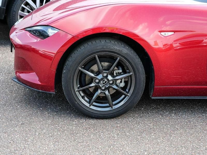 Gebraucht Mazda MX5 Exclusive-Line 131 PS (96 kW) 2016 Rot Cabrio