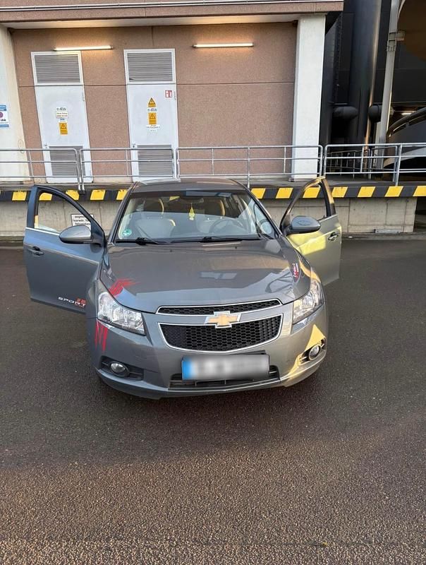 Gebraucht Chevrolet Cruze 163 PS (119 kW) 2012 Limousine