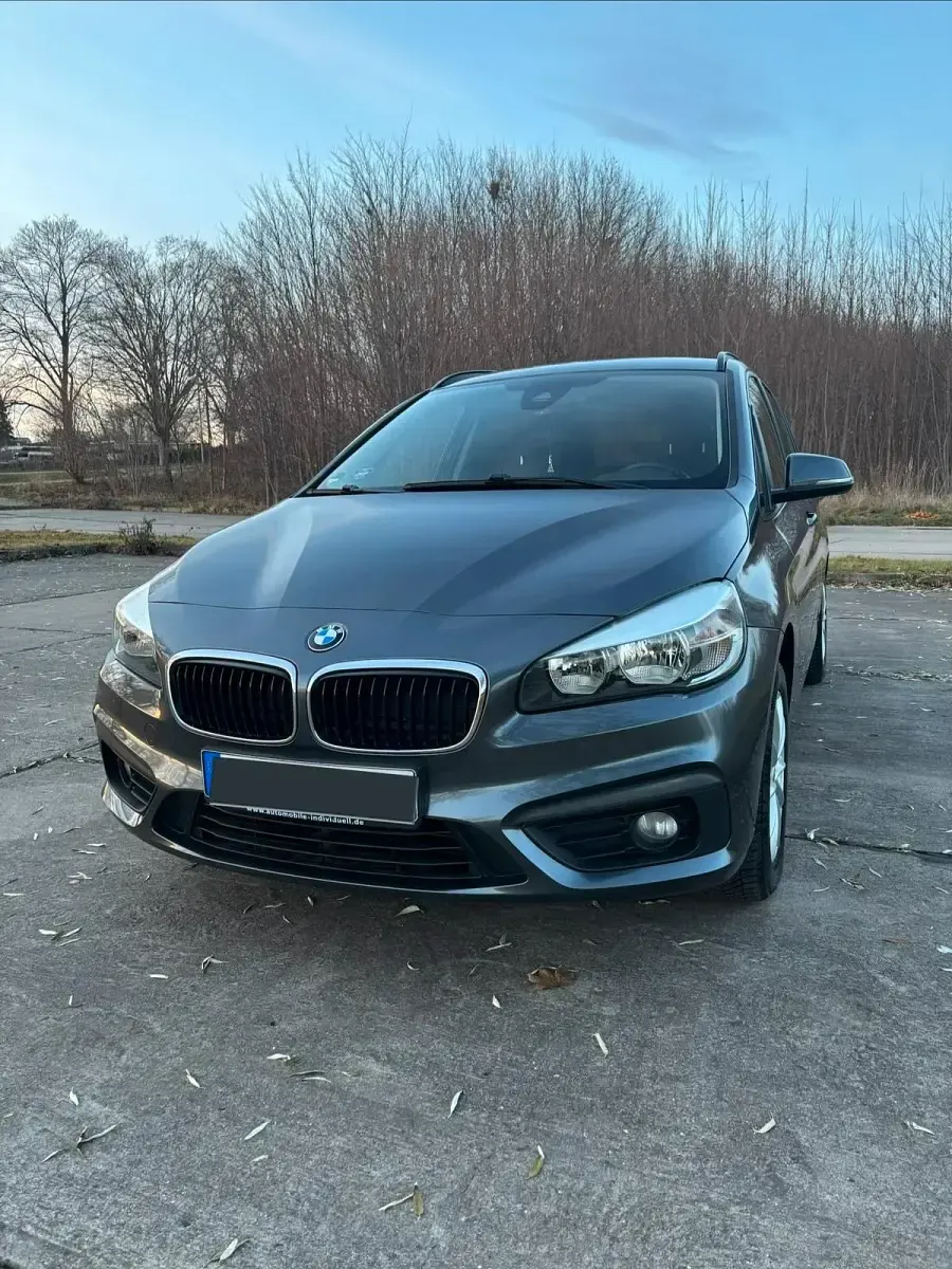 Gebraucht BMW 216 116 PS (85 kW) 2017 Grau Kombi