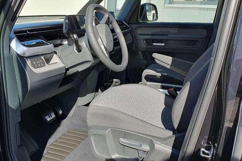 Gebraucht VW ID. Buzz Pro 150 kW (204 PS) 2023 Deep black perl Van / Kleinbus