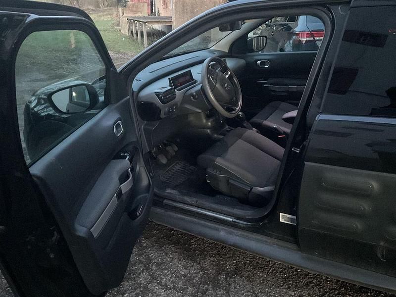 Gebraucht Citroën C4 PureTech 82 PS (60 kW) 2017 Schwarz Limousine