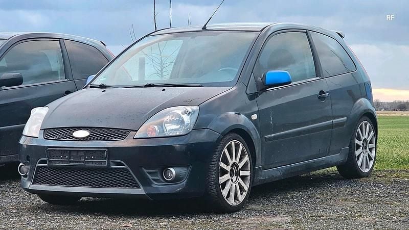 Gebraucht Ford Fiesta ST 150 PS (110 kW) 2005 Schwarz Kleinwagen