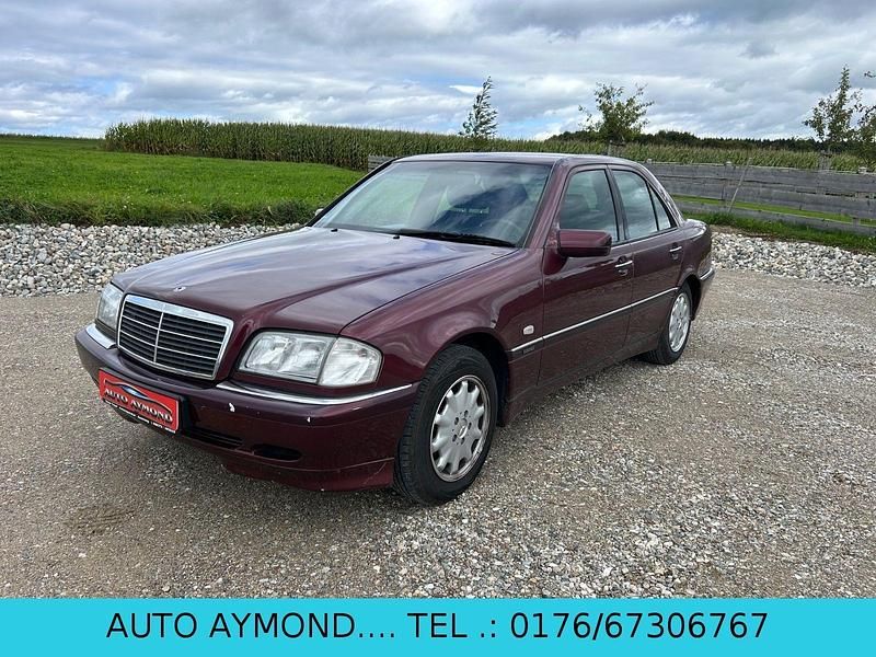 Rot Gebraucht 1998 Mercedes C180 Elegance Limousine | 1.800 € (Superpreis) - Bild 1/4