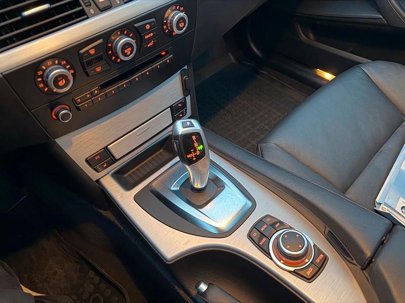 Gebraucht BMW 520 177 PS (130 kW) 2009 Weiß Kombi