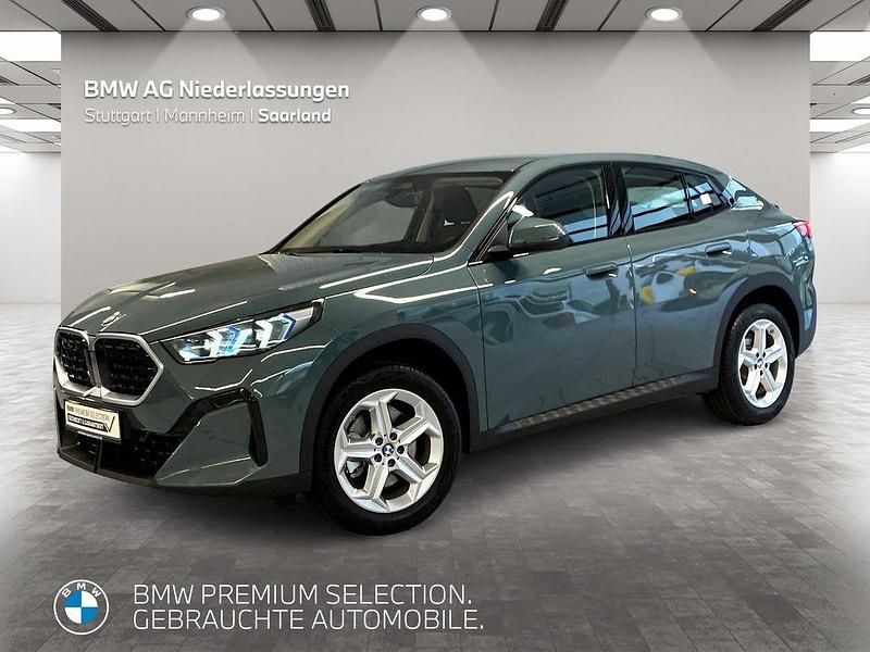Grün Gebraucht 2025 BMW X2 Efficient Dynamics SUV | 40.690 € (Superpreis) - Bild 1/4