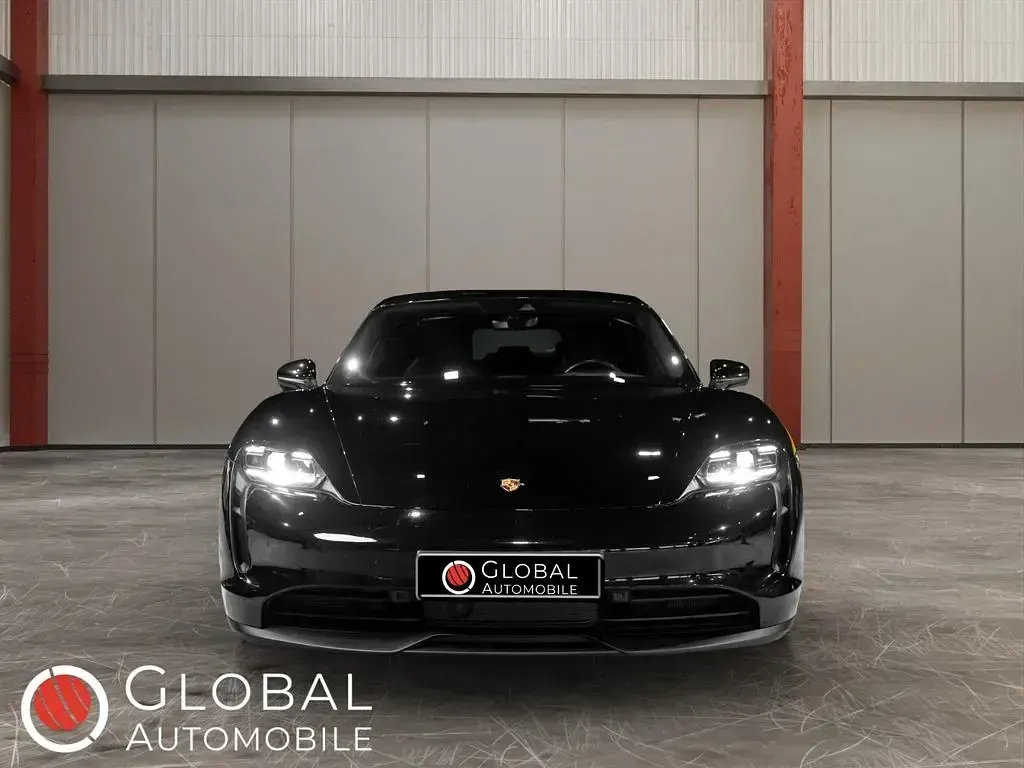 Gebraucht Porsche Taycan Performance Package 350 kW (476 PS) 2021 Schwarz Limousine