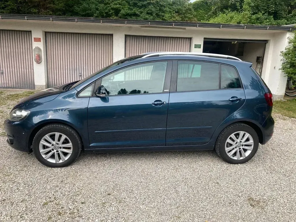 Gebraucht VW Golf Plus Cross Style 105 PS (77 kW) 2011 Blau Limousine