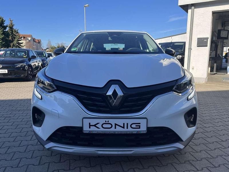 Używany Renault Captur Evolution 91 KM (66 kW) 2023 Biały SUV
