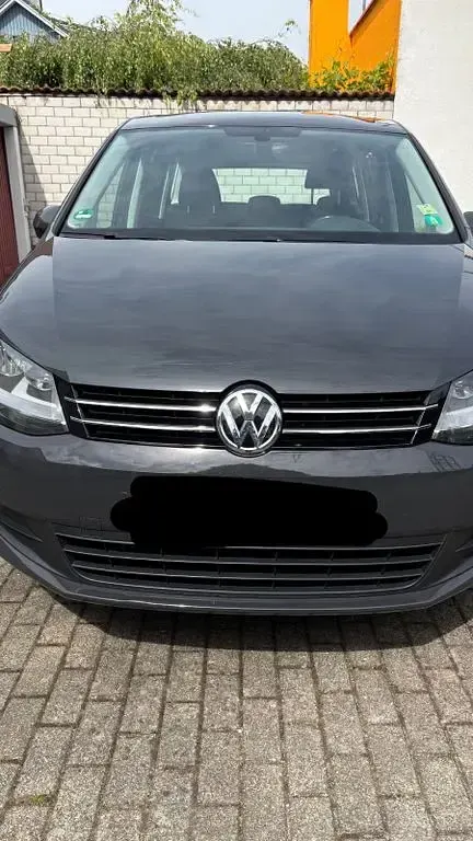 Gebraucht VW Sharan 150 PS (110 kW) 2017 Grau Van / Kleinbus