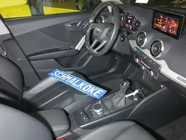 Gebraucht Audi Q2 S-Line 150 PS (110 kW) 2021 Daytonagrau SUV