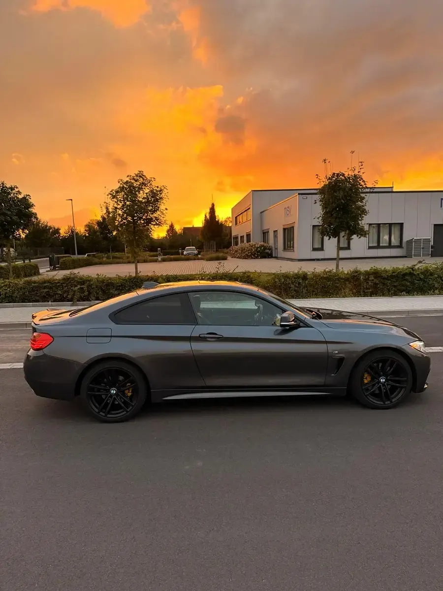 Gebraucht BMW 428 M Sport 245 PS (180 kW) 2014 Grau Coupé