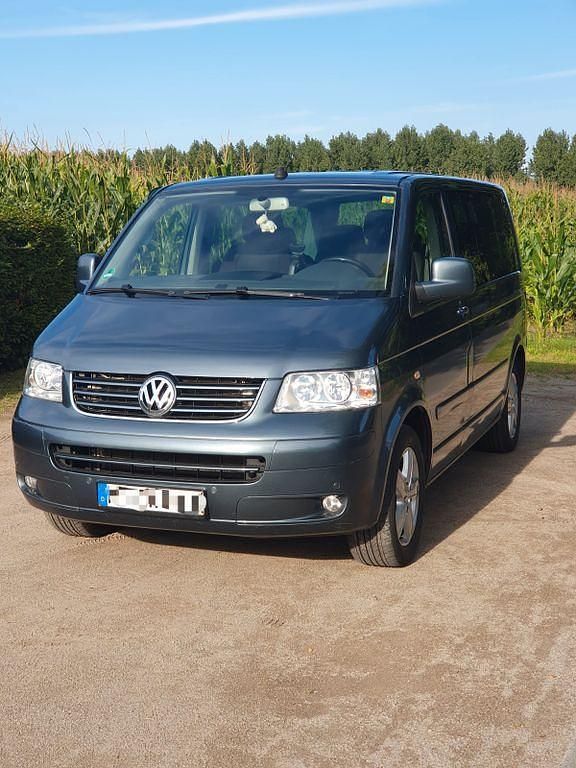 Gebraucht VW Multivan Comfortline 131 PS (96 kW) 2009 Grau Van
