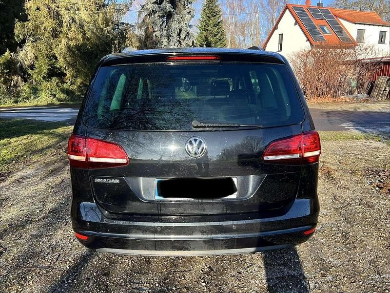 Gebraucht VW Sharan IQ Drive 150 PS (110 kW) 2020 Schwarz Van / Kleinbus