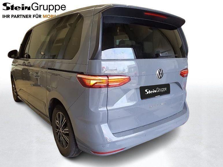 Gebraucht VW Multivan 136 PS (100 kW) 2022 Grau Van