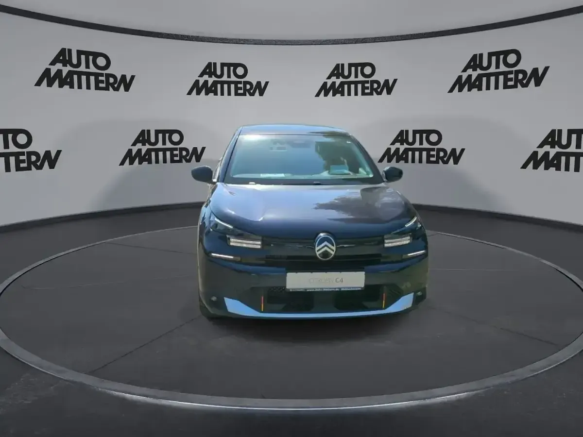 Neu Citroën C4 136 PS (100 kW) 2026 Blau SUV