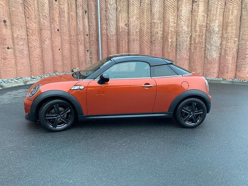 Gebraucht Mini Cooper S Coupé 184 PS (135 kW) 2012 Orange Coupé