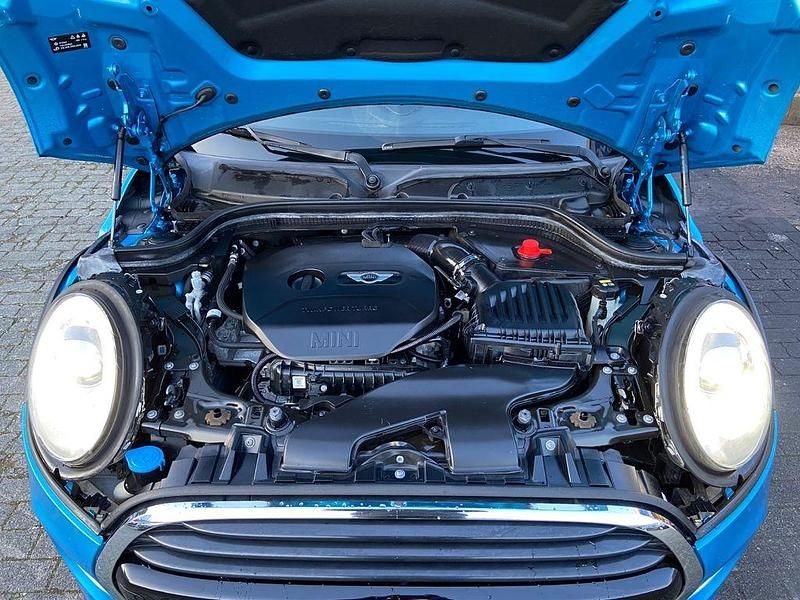 Gebraucht Mini Cooper Chili 136 PS (100 kW) 2017 Blau Kleinwagen