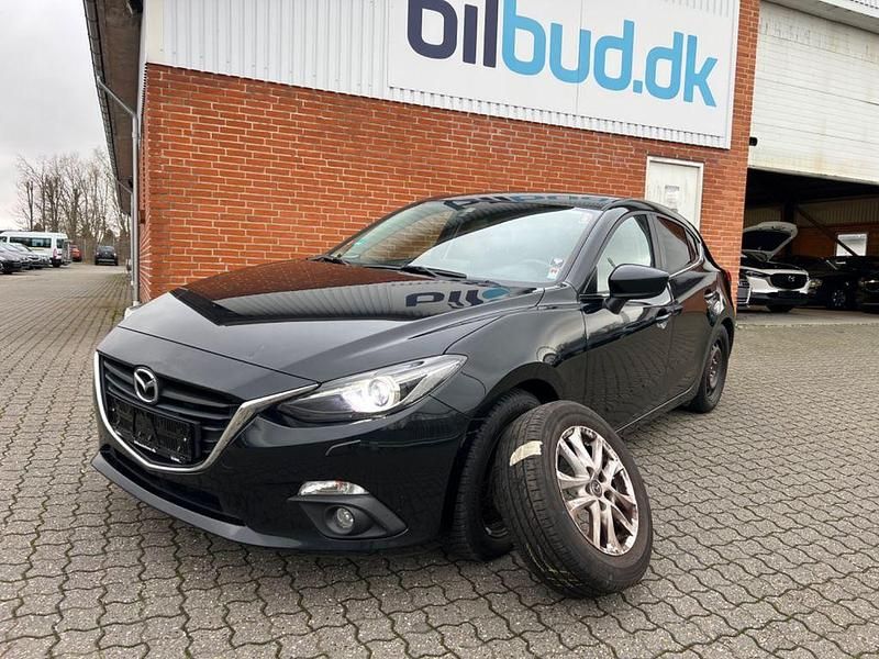 Schwarz Gebraucht 2015 Mazda 3 Center-Line Limousine | 7.999 € (Superpreis) - Bild 1/4
