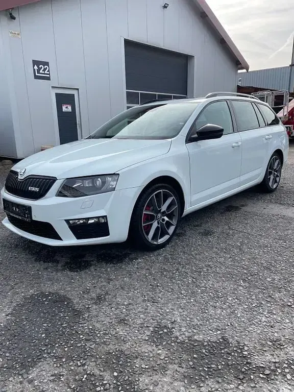 Gebraucht Skoda Octavia RS 185 PS (136 kW) 2015 Weiß Kombi