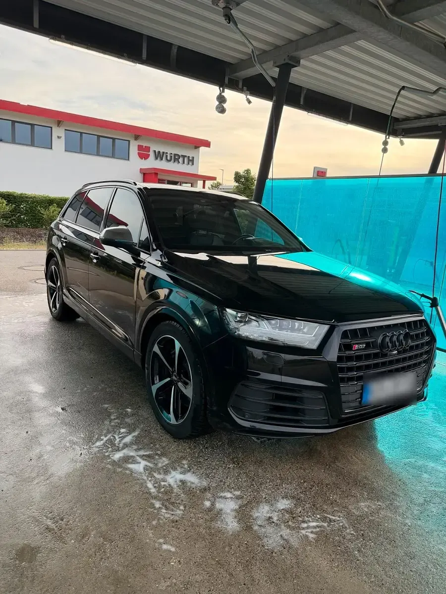 Gebraucht Audi SQ7 435 PS (319 kW) 2018 Schwarz SUV