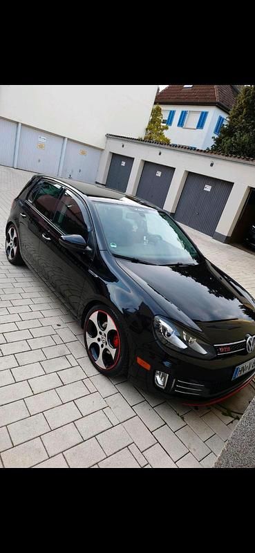 Schwarz Gebraucht 2009 VW Golf VI GTI Kleinwagen | 8.500 € - Bild 1/4