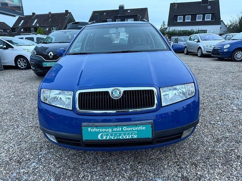 Dynamicblau Gebraucht 2002 Skoda Fabia Kombi | 2.999 € (Fairer Preis) - Bild 1/4