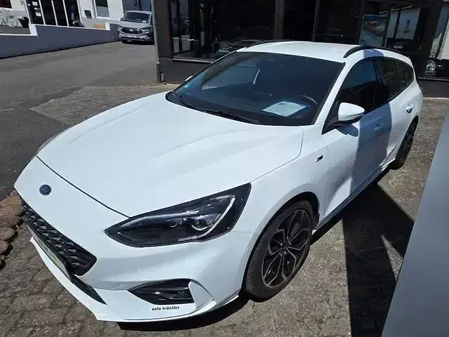 Gebraucht Ford Focus ST-Line X 155 PS (114 kW) 2020 Andere Limousine