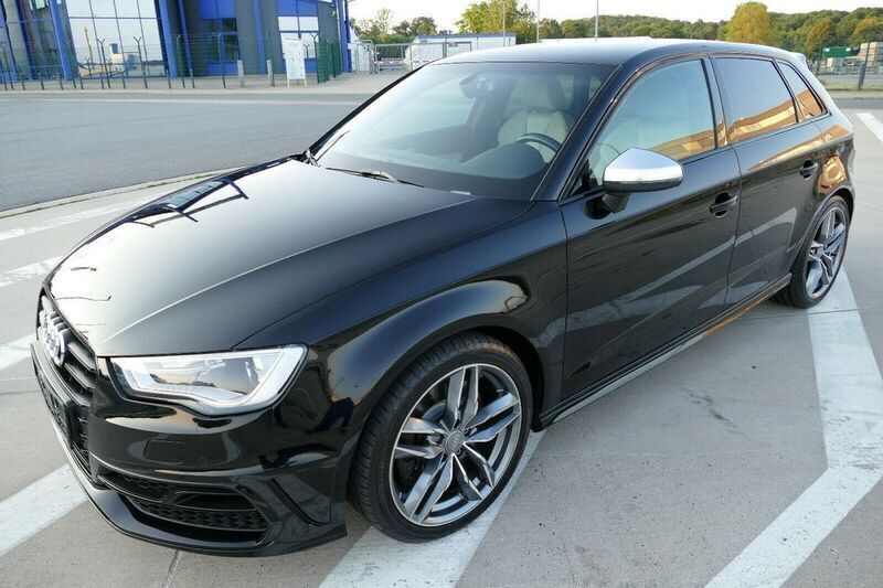 Schwarz Gebraucht 2015 Audi S3 Sport Limousine | 24.990 € (Fairer Preis) - Bild 1/4