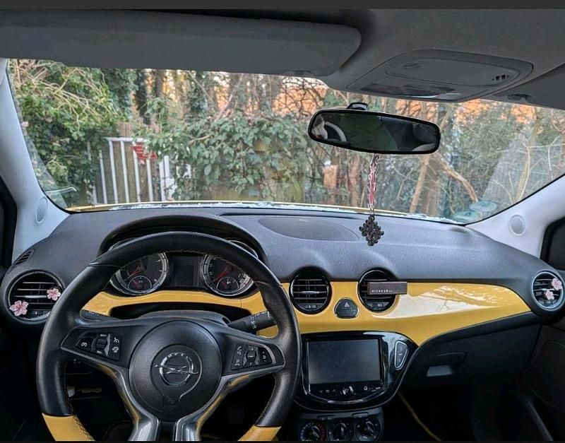 Gebraucht Opel Adam Glam 87 PS (63 kW) 2013 Gelb Kleinwagen